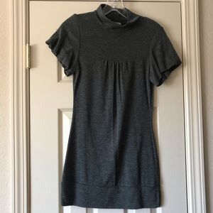 Dark Heathered Gray Turtleneck Short Sleeve top